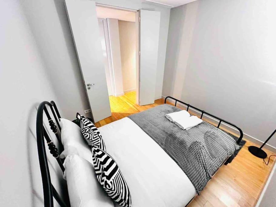 Lisbon Marques De Pombal Top Flat Great Locations City Center B Екстериор снимка