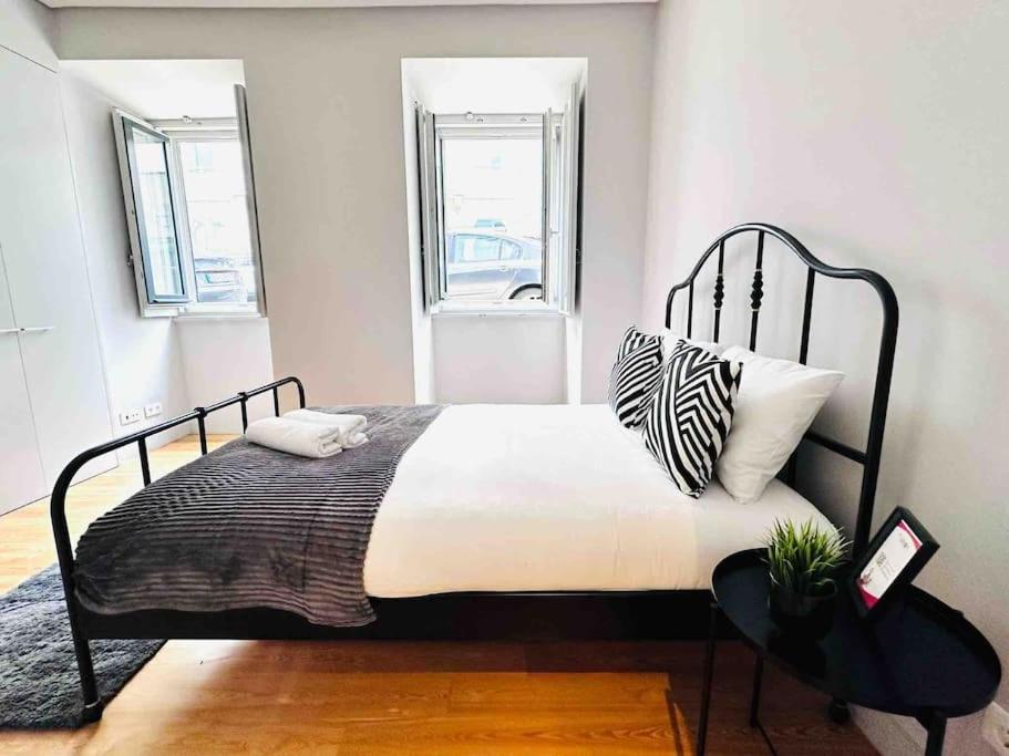 Lisbon Marques De Pombal Top Flat Great Locations City Center B Екстериор снимка